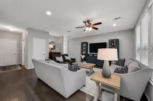 1910 Barrel Oak Dr, Houston, TX 77080 - Photo 8
