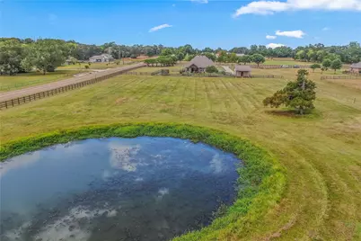 9600 Shadow Creek Trail NW, Hearne, TX 77859 - Photo 40