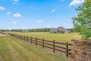 9600 Shadow Creek Trail NW, Bryan, TX 77808 - Photo 1