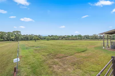 9600 Shadow Creek Trail NW, Hearne, TX 77859 - Photo 38