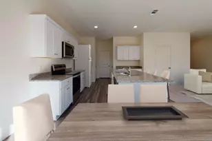 10314 Magnol Wood Dr, Houston, TX 77016 - Photo 4