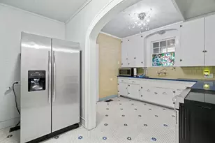 1919 Rosenberg Street St, Galveston, TX 77550 - Photo 8