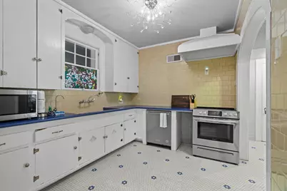 1919 Rosenberg Street Street, Galveston, TX 77550 - Photo 10