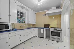 1919 Rosenberg Street St, Galveston, TX 77550 - Photo 10