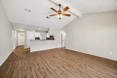 9807 Sparrow Street, La Porte, TX 77571 - Photo 14