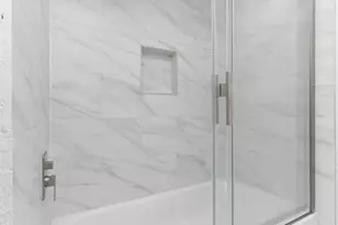 4444 Victory Dr Dr, Houston, TX 77088 - Photo 18