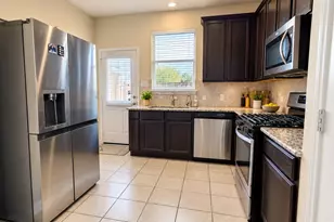 1927 Banna Dr, Houston, TX 77090 - Photo 4