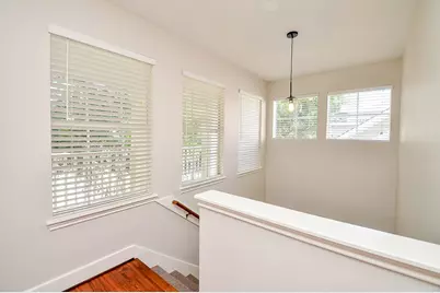 9846 Farrell Drive, Houston, TX 77070 - Photo 32