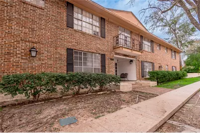 818 University Avenue #2, Huntsville, TX 77320 - Photo 1