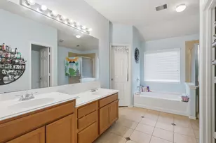 8243 Gran Villa Dr, Cypress, TX 77433 - Photo 10