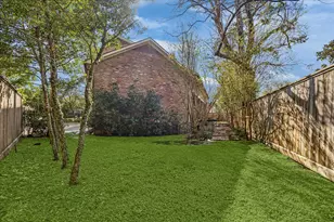 8810 Echo Valley Dr, Spring Valley Village, TX 77055 - Photo 38