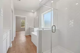 740 Barton Place Dr, Cleveland, TX 77327 - Photo 20