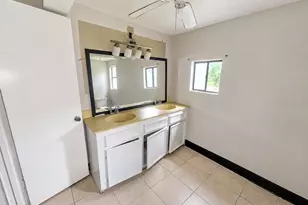 1502 Lee St, Houston, TX 77009 - Photo 20