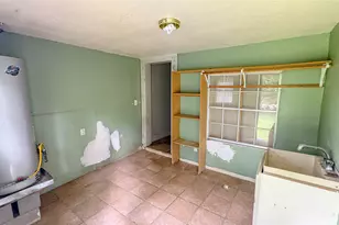 1502 Lee St, Houston, TX 77009 - Photo 38