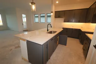 9019 Gray Fox Trail, Iowa Colony, TX 77578 - Photo 6