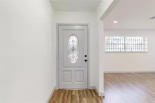 4214 Knotty Oaks Trail, Houston, TX 77045 - Photo 4