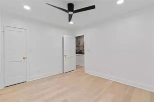 1911 Briarmead Dr, Houston, TX 77057 - Photo 30