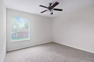 31627 Forest Oak Park Ct, Conroe, TX 77385 - Photo 6