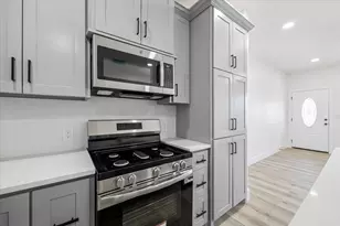 7222 Philibert Ln, Houston, TX 77028 - Photo 4