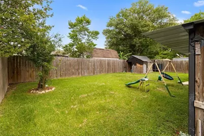 2743 Flintrock Circle, Houston, TX 77067 - Photo 4