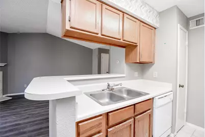 1515 Sandy Springs Road #1006, Houston, TX 77042 - Photo 8