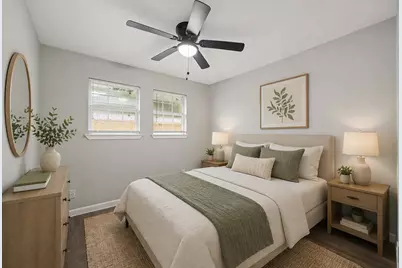 8834 Brackley Lane, Houston, TX 77088 - Photo 10