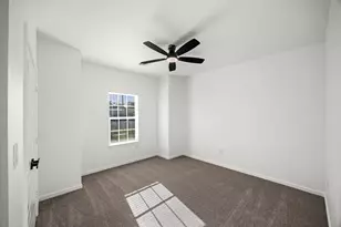10426 Royal Oaks Dr, Houston, TX 77016 - Photo 16