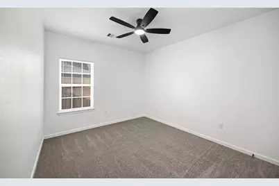 10426 Royal Oaks Drive, Houston, TX 77016 - Photo 18