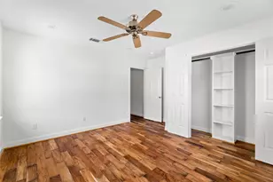 5515 Warm Springs Rd, Houston, TX 77035 - Photo 14