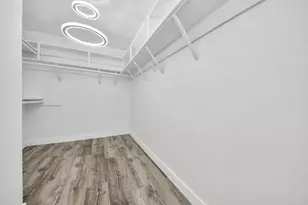 11627 Bowlan Ln, Houston, TX 77035 - Photo 16
