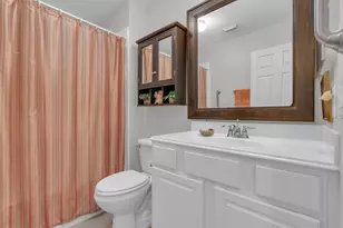 14 Trafalgar Pl, Conroe, TX 77384 - Photo 14