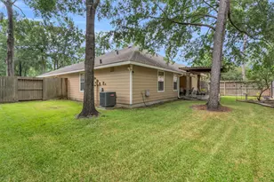 14 Trafalgar Pl, Conroe, TX 77384 - Photo 10