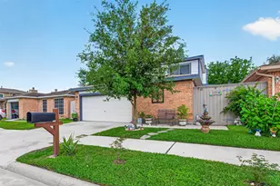 7823 Winehill Ln, Houston, TX 77040 - Photo 4