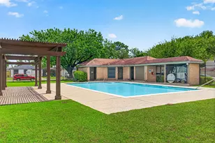 7823 Winehill Ln, Houston, TX 77040 - Photo 32