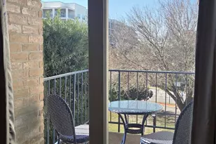 7078 N Holiday Dr, Galveston, TX 77550 - Photo 22