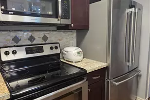 7078 N Holiday Dr, Galveston, TX 77550 - Photo 6