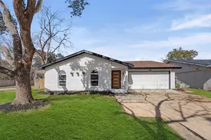 2254 Stillmeadow Dr, Missouri City, TX 77489 - Photo 2