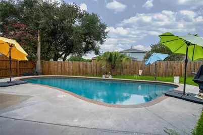 1103 W Brompton Drive, Pearland, TX 77584 - Photo 1