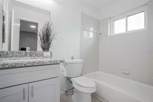 1103 W Brompton Dr, Pearland, TX 77584 - Photo 20