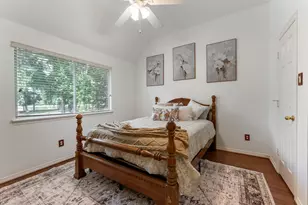 12907 Ryaneagles Cir, Houston, TX 77044 - Photo 34