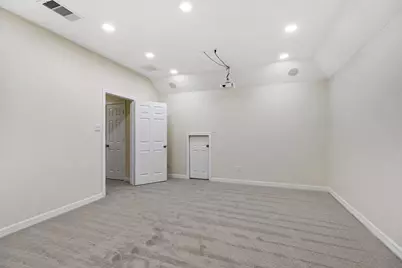 4403 Fawn Hill Court, Sugar Land, TX 77479 - Photo 30