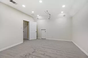 4403 Fawn Hill Ct, Sugar Land, TX 77479 - Photo 30