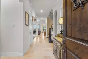 1636 Longwood Glen Ln, Friendswood, TX 77546 - Photo 2