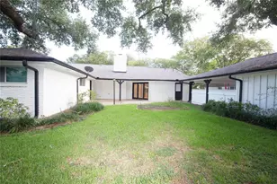 5226 Loch Lomond Dr, Houston, TX 77096 - Photo 12