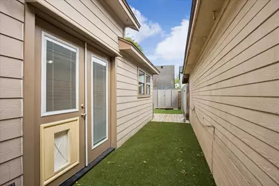 5813 Guadalupe Drive, Dickinson, TX 77539 - Photo 14