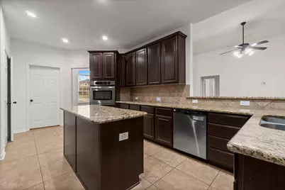 638 Spring Forest Court, Conroe, TX 77302 - Photo 6