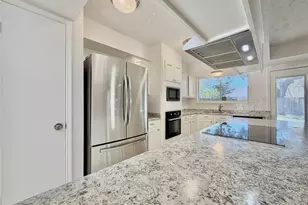 2507 Coopers Post Ln, Sugar Land, TX 77478 - Photo 10