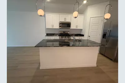 523 Robin Street, Angleton, TX 77515 - Photo 14