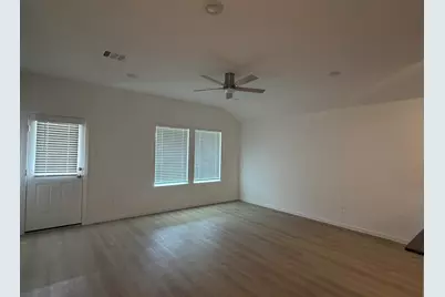 523 Robin Street, Angleton, TX 77515 - Photo 16