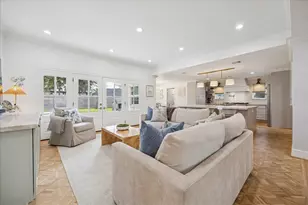 10207 Piermain Dr, Houston, TX 77035 - Photo 16